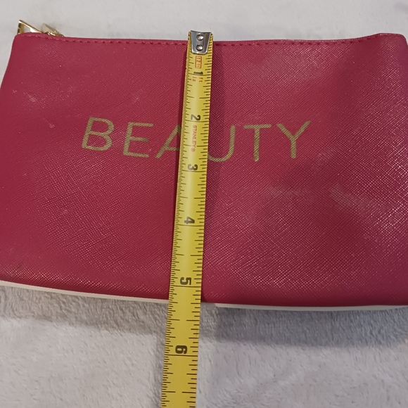 NWOT!! Beauty/Brains Makeup Bag Set (2) - Picture 8 of 12